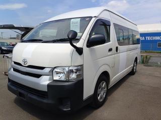 TOYOTA REGIUS ACE