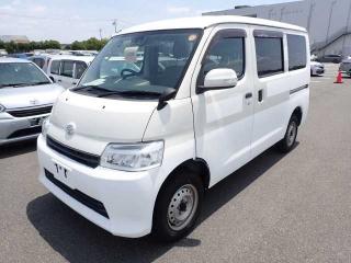 TOYOTA TOWN ACE VAN