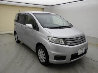 HONDA FREED SPIKE