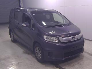 HONDA FREED SPIKE