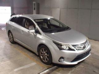 TOYOTA AVENSIS