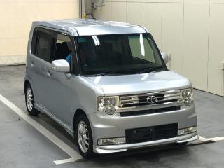 TOYOTA PIXIS SPACE