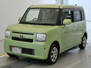 TOYOTA PIXIS SPACE