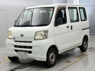 TOYOTA PIXIS VAN