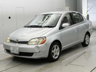 TOYOTA PLATZ