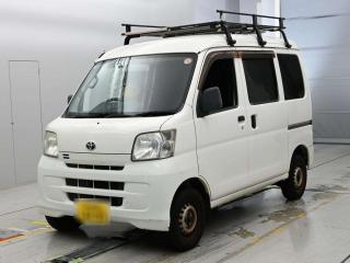 TOYOTA PIXIS VAN