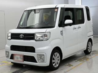 TOYOTA PIXIS MEGA