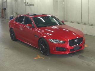 JAGUAR XE