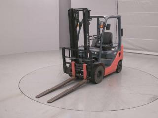 TOYOTA FORKLIFT