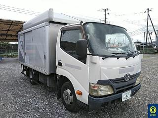 TOYOTA DYNA