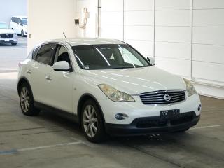 NISSAN SKYLINE CROSSOVER