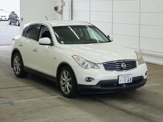 NISSAN SKYLINE CROSSOVER