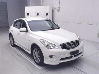 NISSAN SKYLINE CROSSOVER