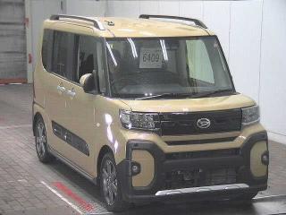 DAIHATSU TANTO FUN CROSS