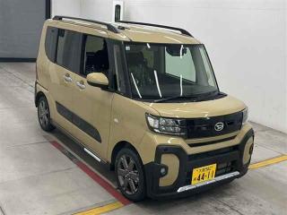 DAIHATSU TANTO FUN CROSS