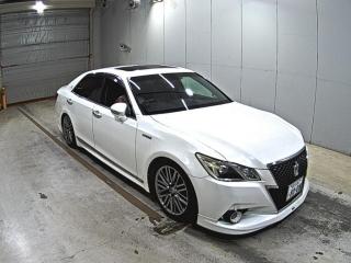 TOYOTA CROWN HYBRID
