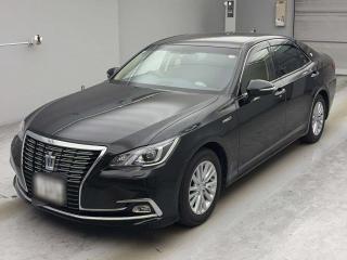 TOYOTA CROWN HYBRID