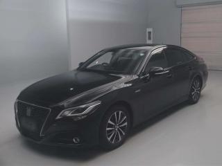 TOYOTA CROWN HYBRID