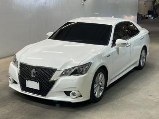 TOYOTA CROWN HYBRID
