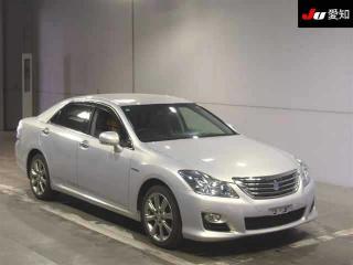 TOYOTA CROWN HYBRID