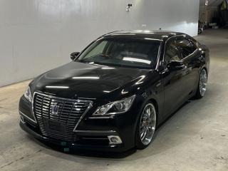 TOYOTA CROWN HYBRID