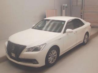 TOYOTA CROWN HYBRID