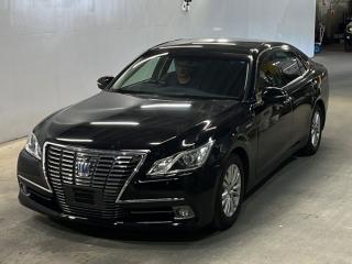 TOYOTA CROWN HYBRID