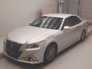 TOYOTA CROWN HYBRID