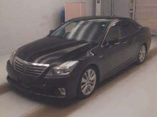 TOYOTA CROWN HYBRID