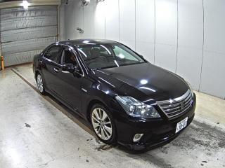TOYOTA CROWN HYBRID
