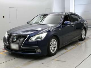 TOYOTA CROWN HYBRID