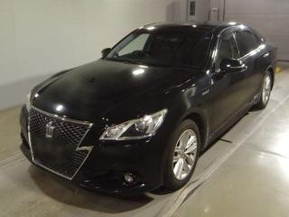 TOYOTA CROWN HYBRID