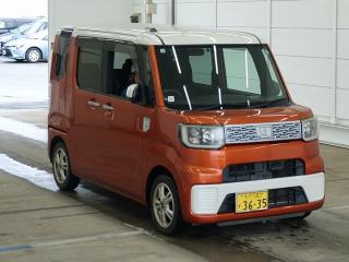 DAIHATSU WAKE