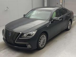 TOYOTA CROWN HYBRID