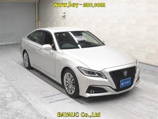 TOYOTA CROWN HYBRID