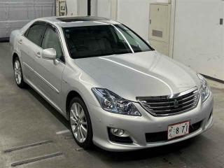 TOYOTA CROWN HYBRID