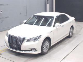 TOYOTA CROWN HYBRID