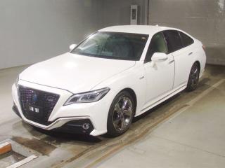 TOYOTA CROWN HYBRID