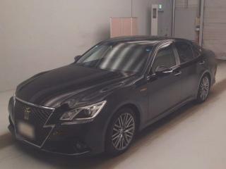 TOYOTA CROWN HYBRID