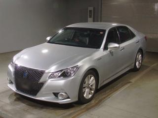 TOYOTA CROWN HYBRID
