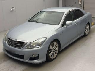 TOYOTA CROWN HYBRID