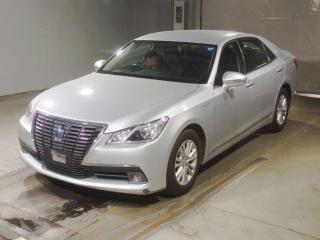 TOYOTA CROWN HYBRID