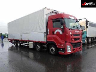 ISUZU GIGA