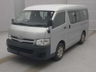 TOYOTA HIACE WAGON
