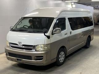 TOYOTA HIACE WAGON