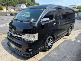 TOYOTA HIACE WAGON