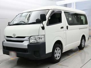 TOYOTA HIACE WAGON