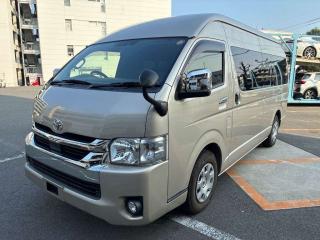 TOYOTA HIACE WAGON