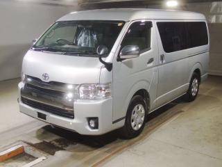 TOYOTA HIACE WAGON