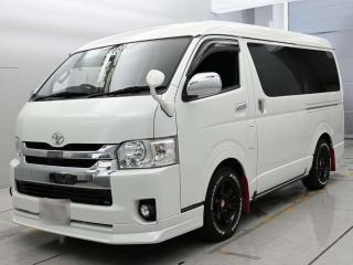 TOYOTA HIACE WAGON